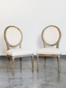 round linen chairs